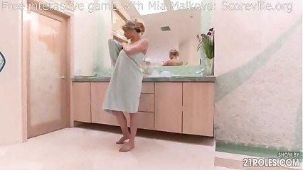 POV almost shower down Mia Malkova